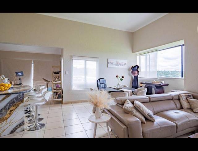 2 BEDROOM APARTMENT FOR SALE IN JACKAL CREEK GOLF ESTATE